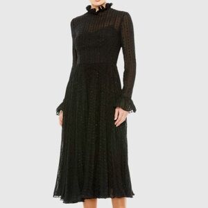 NWT Mac Duggal Black Embroidered Long Sleeve Ruffle Dress SZ 2,4,8